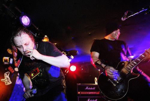 entombed live